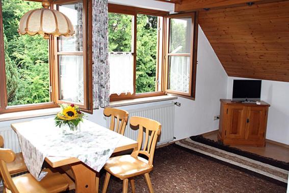 Hotel Bayerischer Hof Rehlings Weißensberg Rom bilde